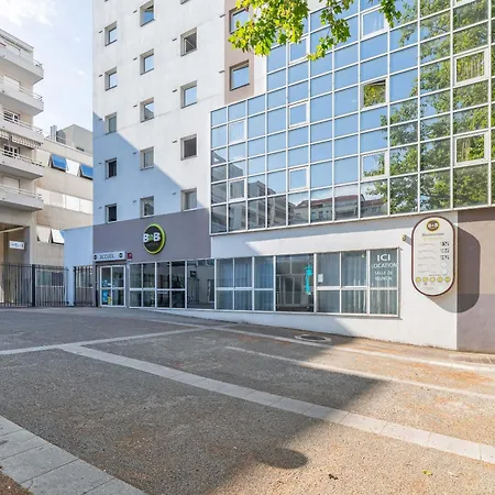 B&B Hotel Lyon Centre Monplaisir-2